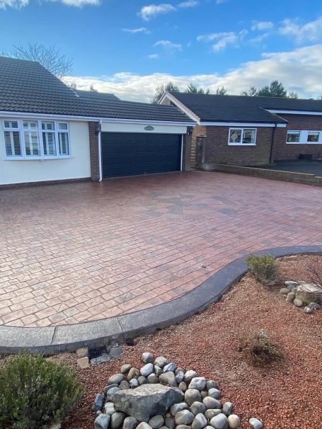 Bungalow drive imprinted curves